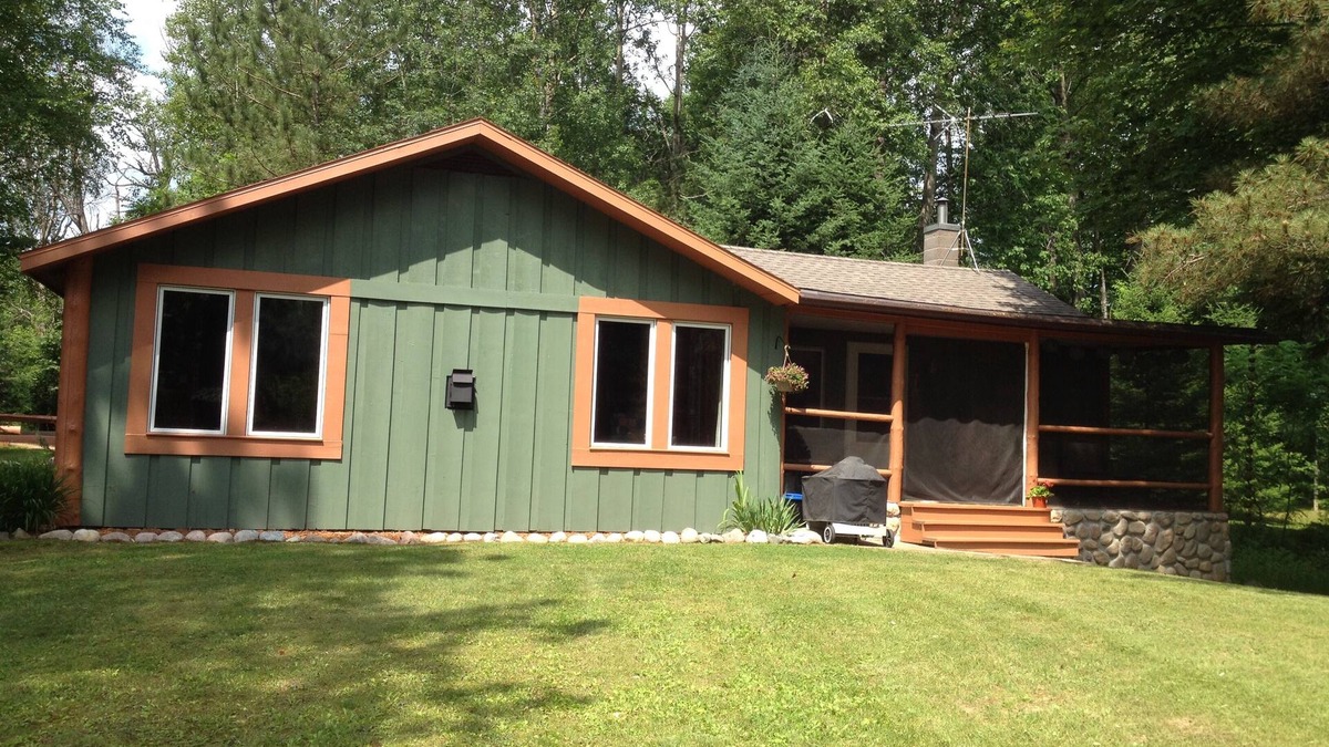 Deerbrook House | Secluded Lake Cottage in Northern Wisconsin