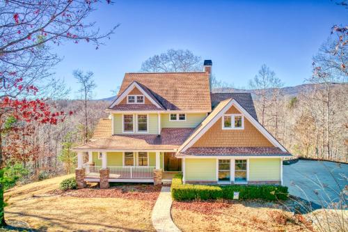 Mill Spring House | Secluded Lake House