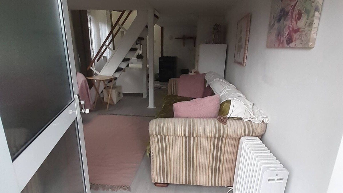 Pontypridd Cabin | Secluded Little hideaway in the beautiful mountains of Llanwonno.