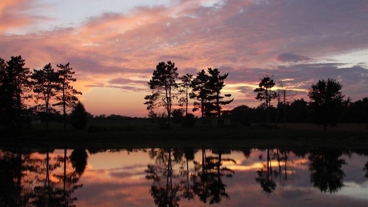 Millstadt House | Secluded Lodge with Private Lake Minutes from St. Louis