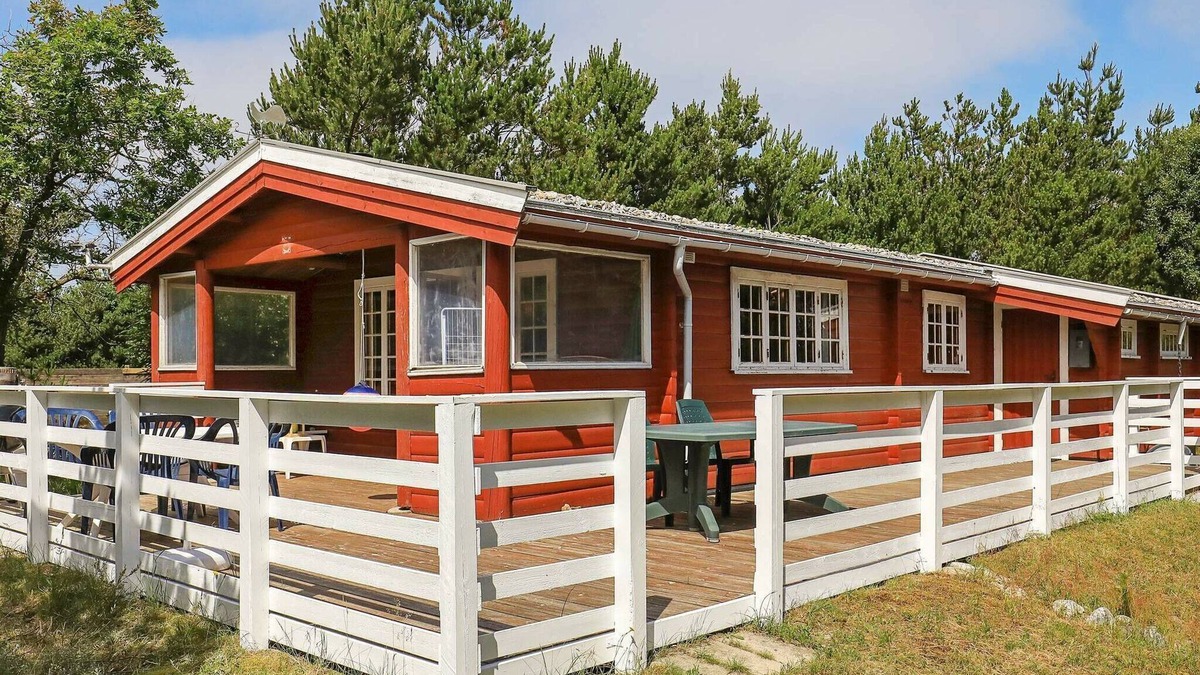 Grærup Strand House | Secluded Log Cabin near Graerup - By Traum Ferienwohnungen