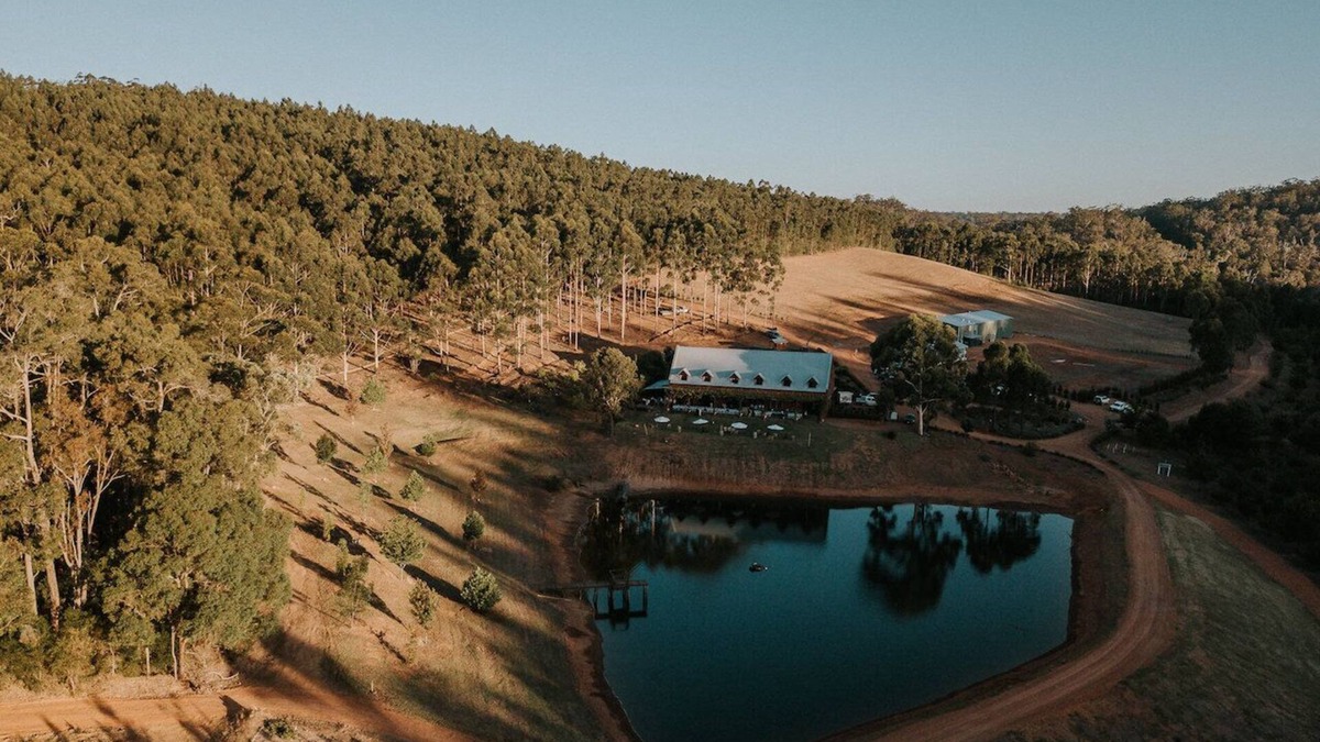 Upper Warren House | Secluded luxury lodge surrounded by truffle trees, forest, river and dams
