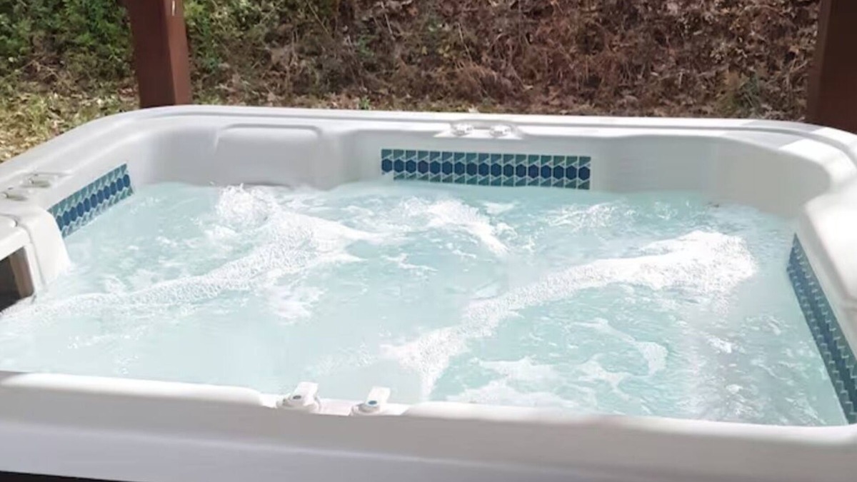 Marshall House | Secluded Magnolia Cabin & Hot Tub
