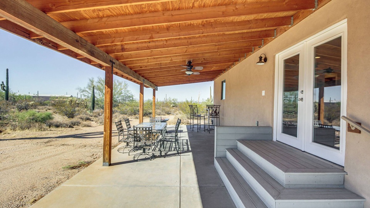 Marana House | Secluded Marana Home w/Viewing Decks + Privacy!