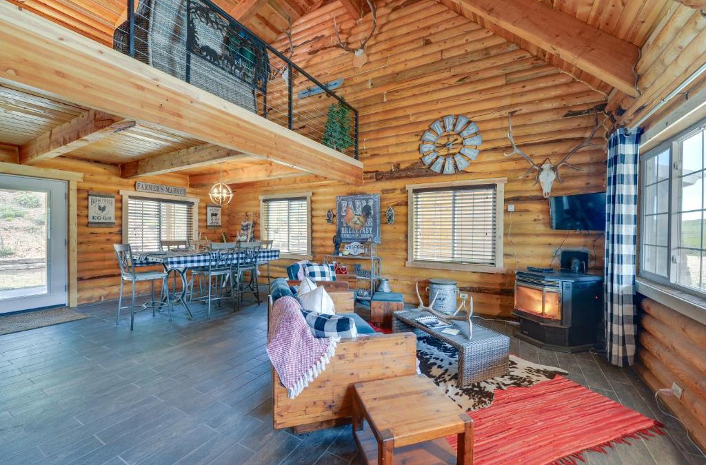 Kemmerer House | Secluded Mountain Getaway in Wyoming Range!