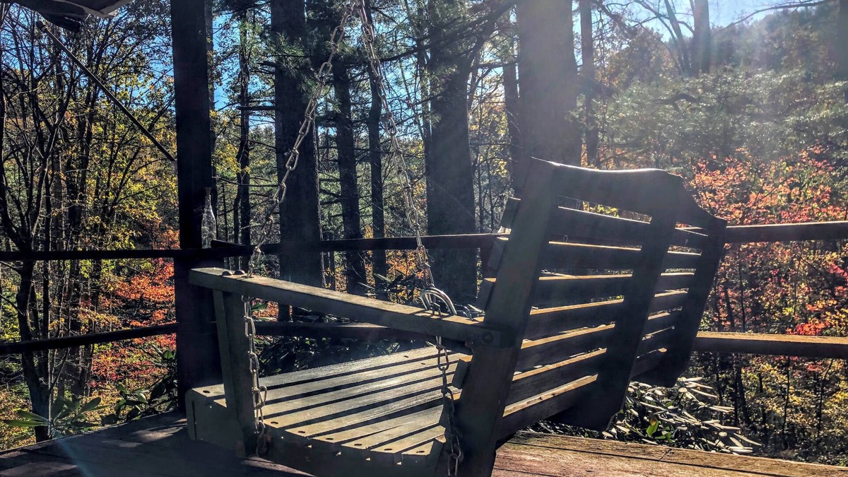 Jefferson House | Secluded mountain hideaway w/hot tub. Close to town and pet-friendly!