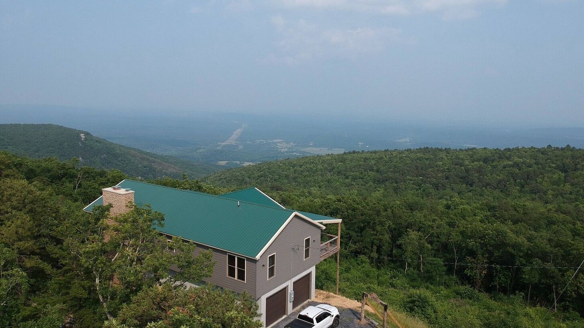 Fishers Hill House | Secluded Mountain Cabin with Spectacular Views- Hiker's Dream