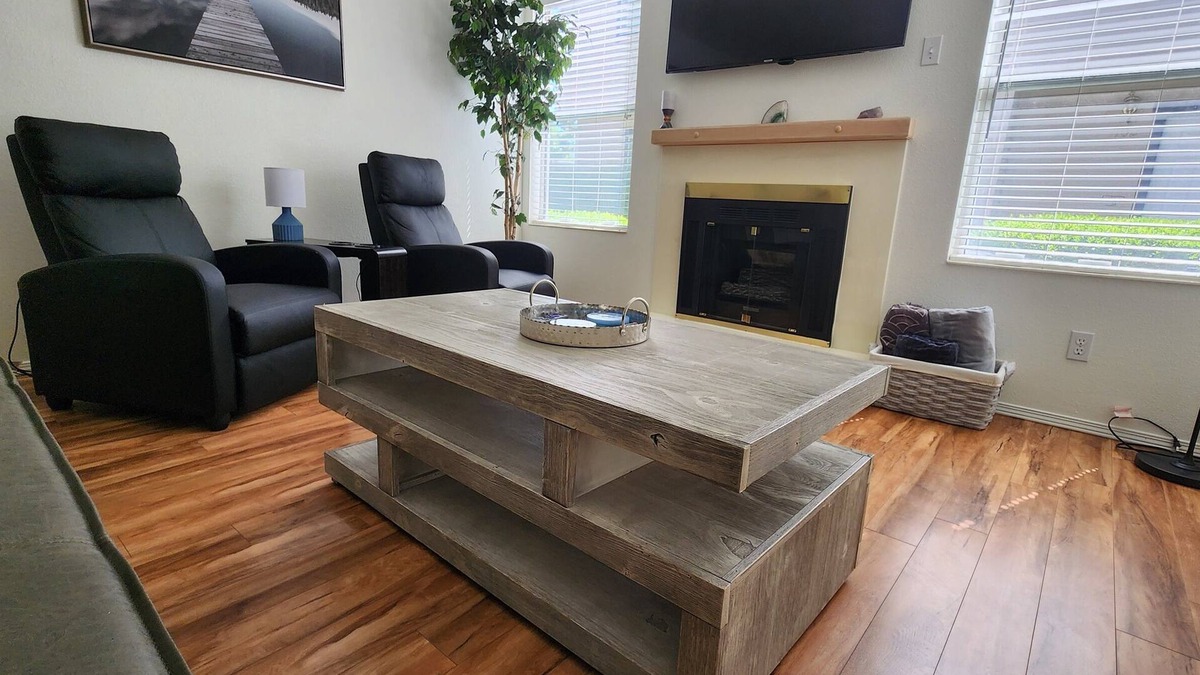 Veterans Park Apartment | Secluded Oasis!