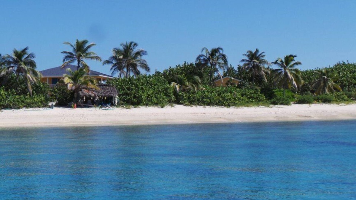 West End Villa | Secluded Oceanfront Home Sand Beach, Swimming Pool