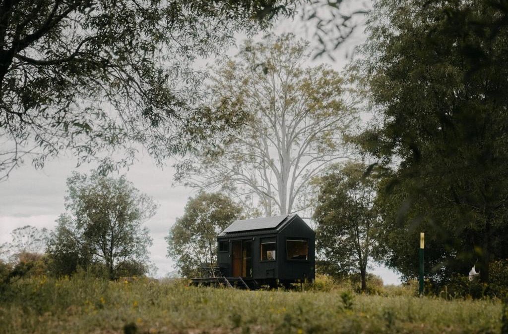 Flinders Lakes House | Secluded & Pet Friendly Cabin Deep in Nature - Cybele