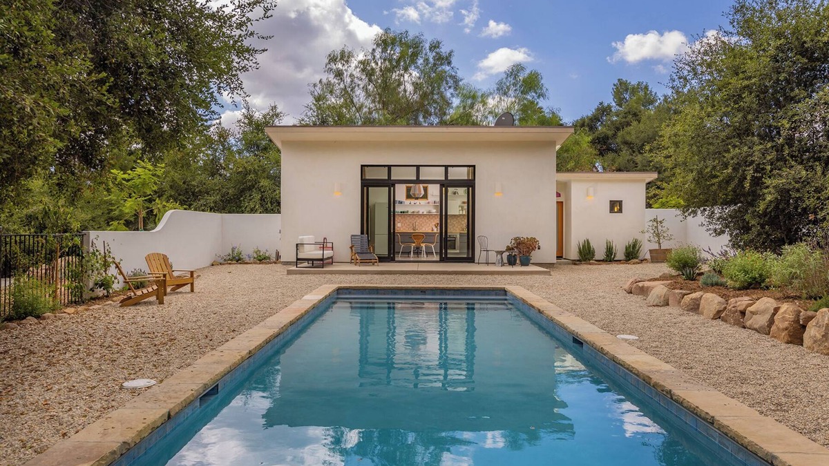 Ojai Apartment | Secluded pool house retreat in Ojai