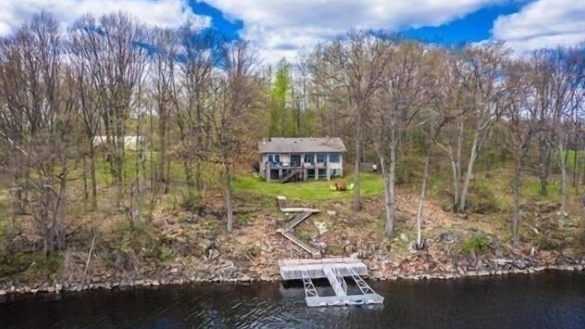 Brier Hill House | Secluded Private Camp on Black Lake