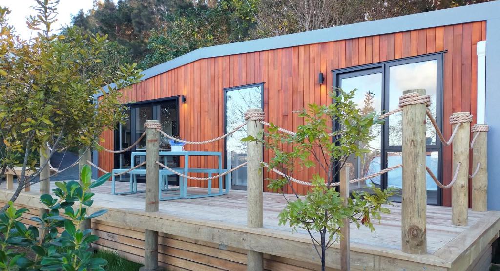 Warkworth House | Secluded, private rural retreat mins from Warkworth -"Avondale" Minihouse