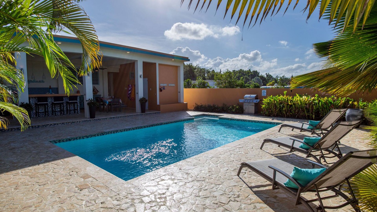 Arenales Bajos House | Secluded Private Villa & Pool in Isabela, 8 km-Beach
