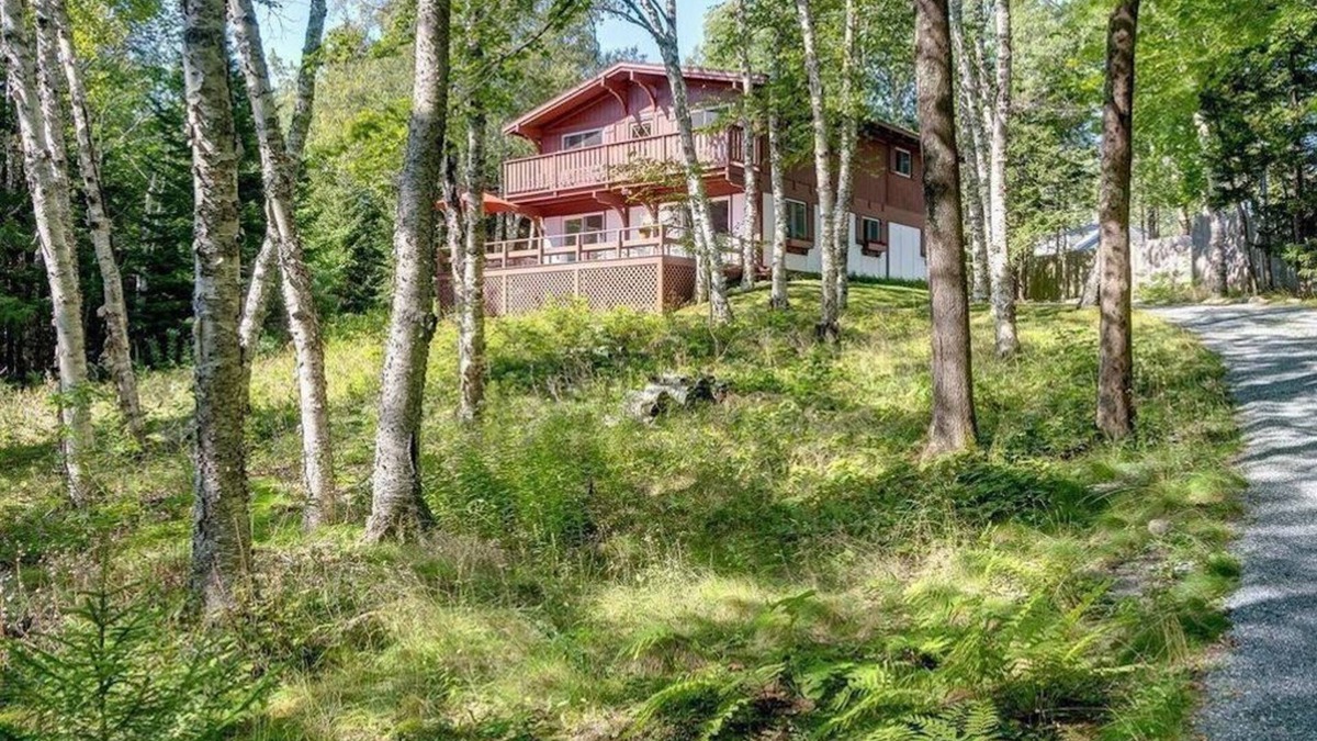 Northeast Harbor House | Secluded retreat steps from seashore & NEH Village