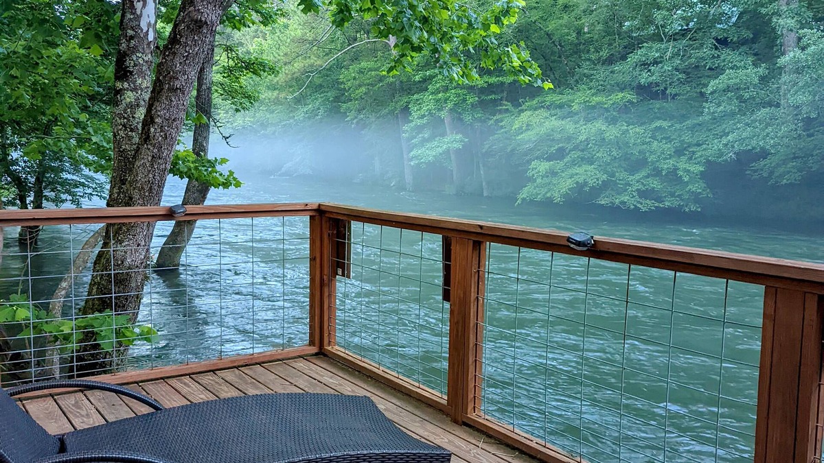 Murfreesboro Cabin | Secluded Riverfront Cabin 5 acres on Little Missouri River