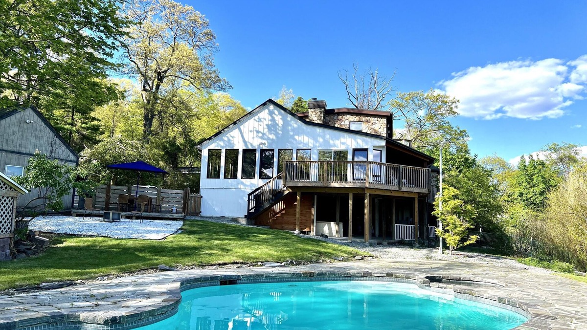 Greenwood Lake House | Secluded Stunning Lake View Villa w Heated Pool, Fenced Yard & Hot Tub