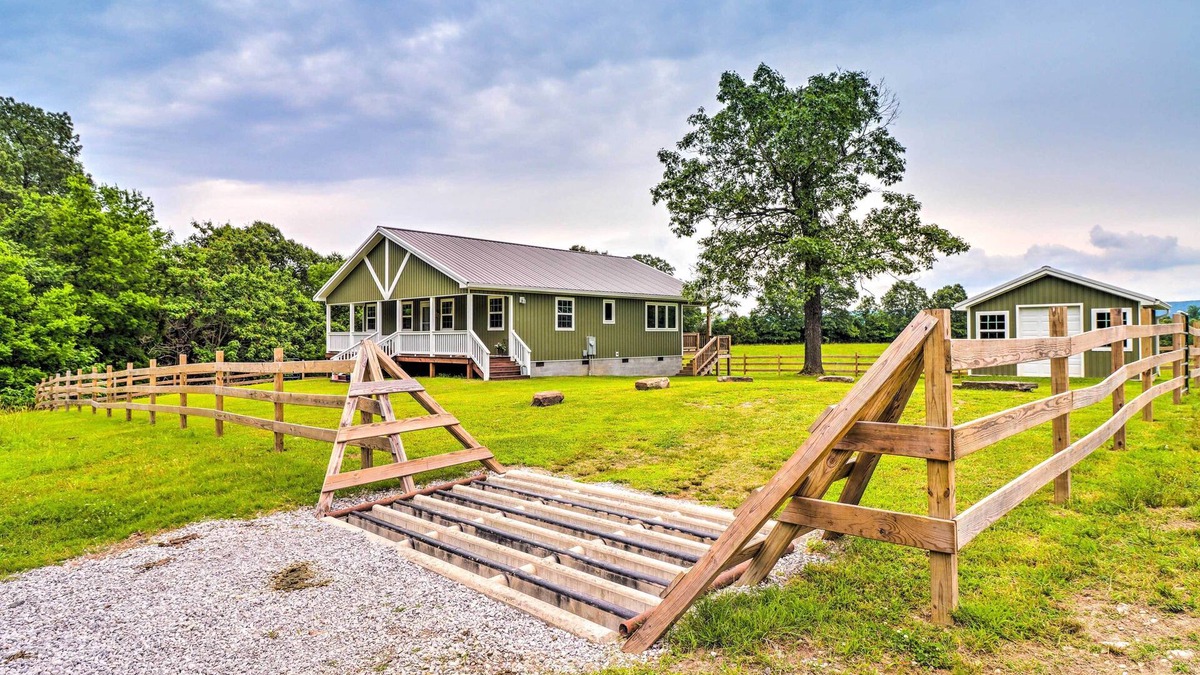 Newnata Cottage | Secluded Timbo Retreat - Hike, Swim & Kayak!