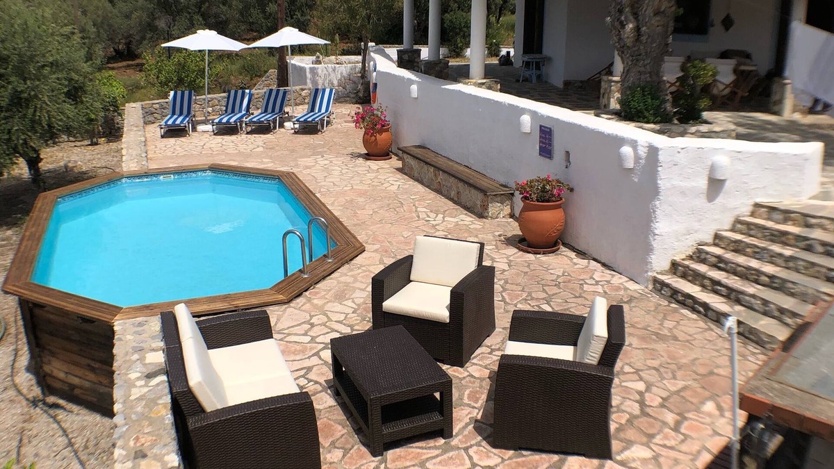 Amaniou Villa | Secluded traditional greek house with pool, sleeps 4+2,panoramic views of sunset