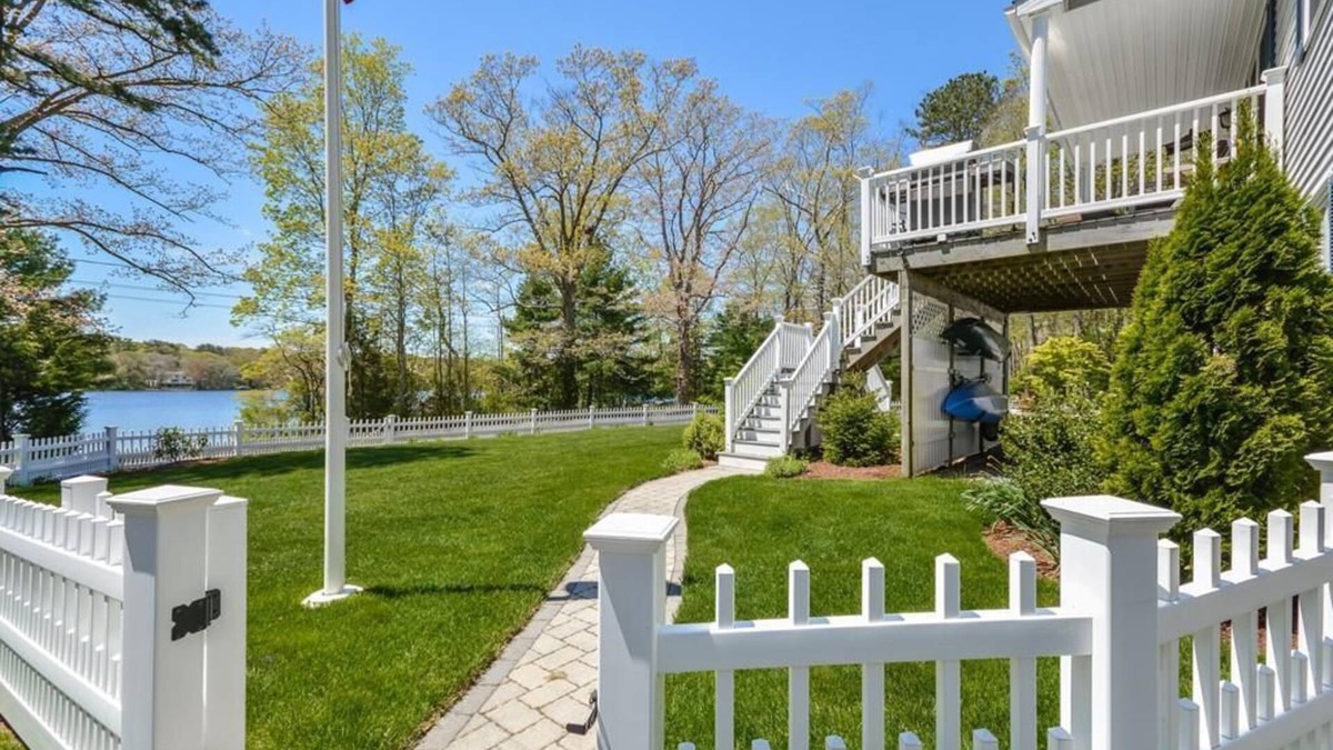 Cedar Bushes House | Secluded Tranquil Waterfront, Beautiful Lake View, With A Private Dock
