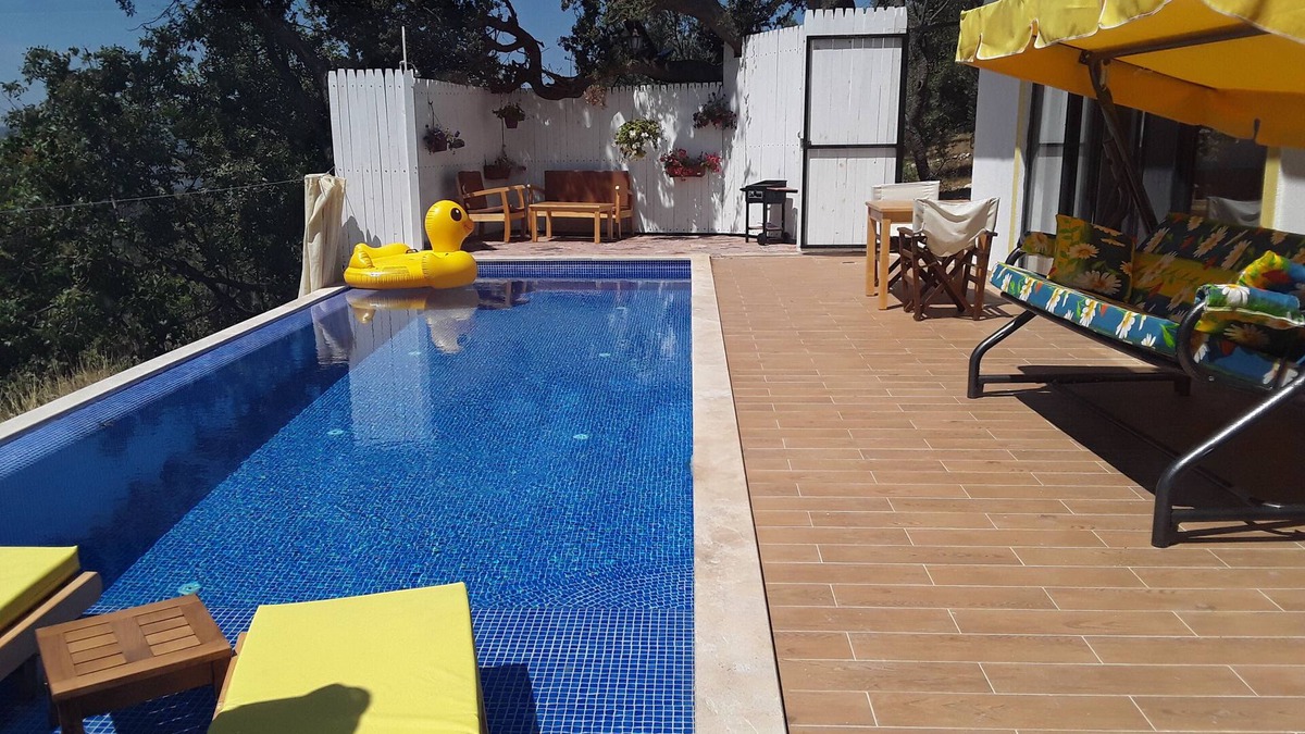 Uzumlu Villa | Secluded villa with own indoor & outside pool & mountain view