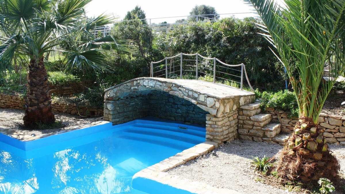 Dorida Villa | Secluded villa with sea view & private pool - ideal retreat for self-isolation!