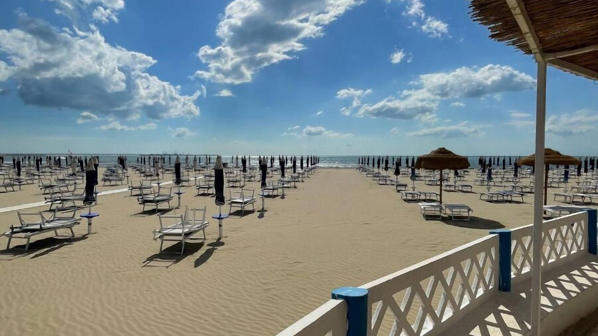 Manfredonia Apartment | Second floor apartment with terrace