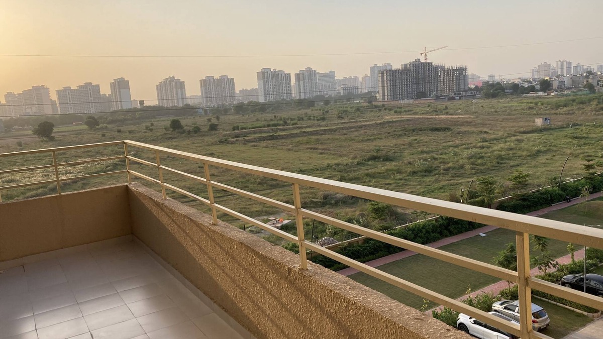 Gurugram Apartment | Second home with no restrcitions