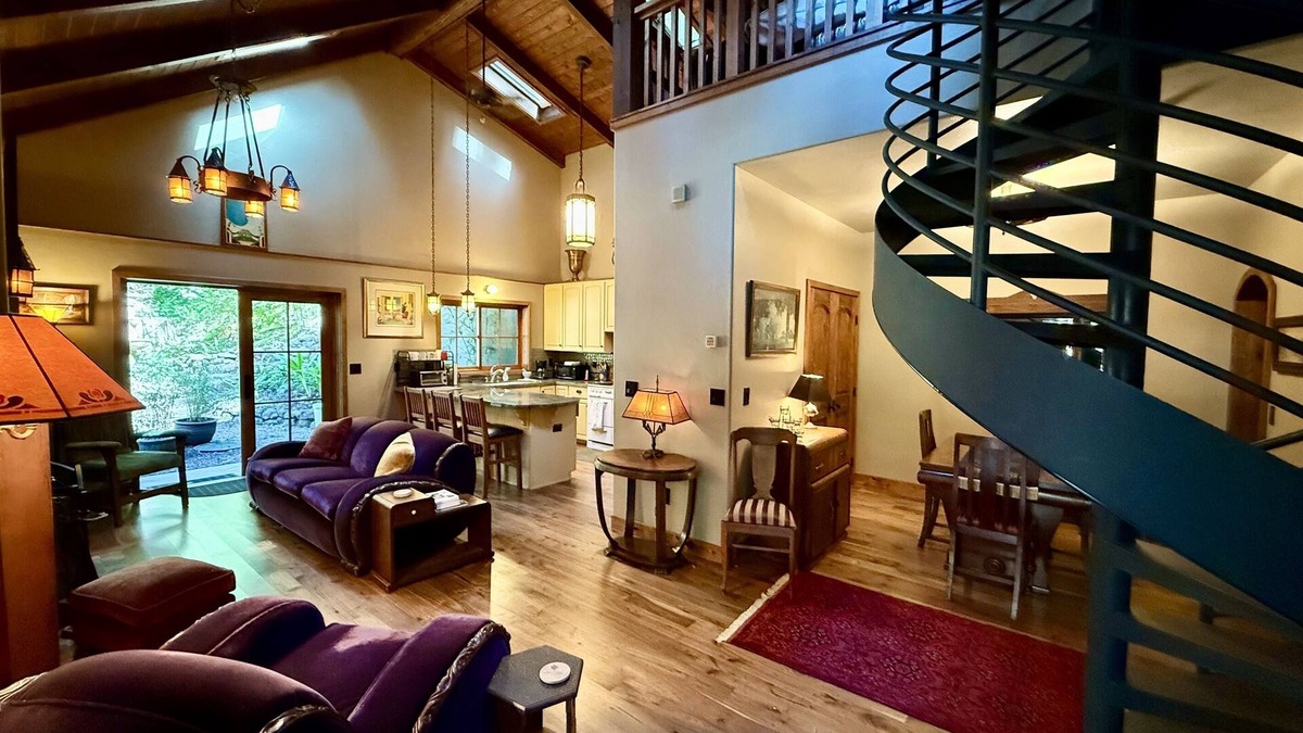 Forestville House | Secret Garden: 1BR Oasis, Dog Friendly