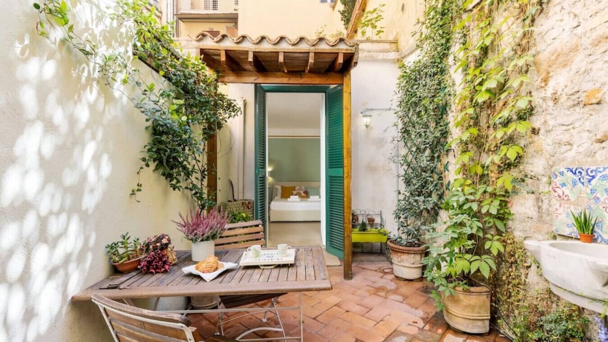 Celio Apartment | Secret Garden Apt. Colosseo