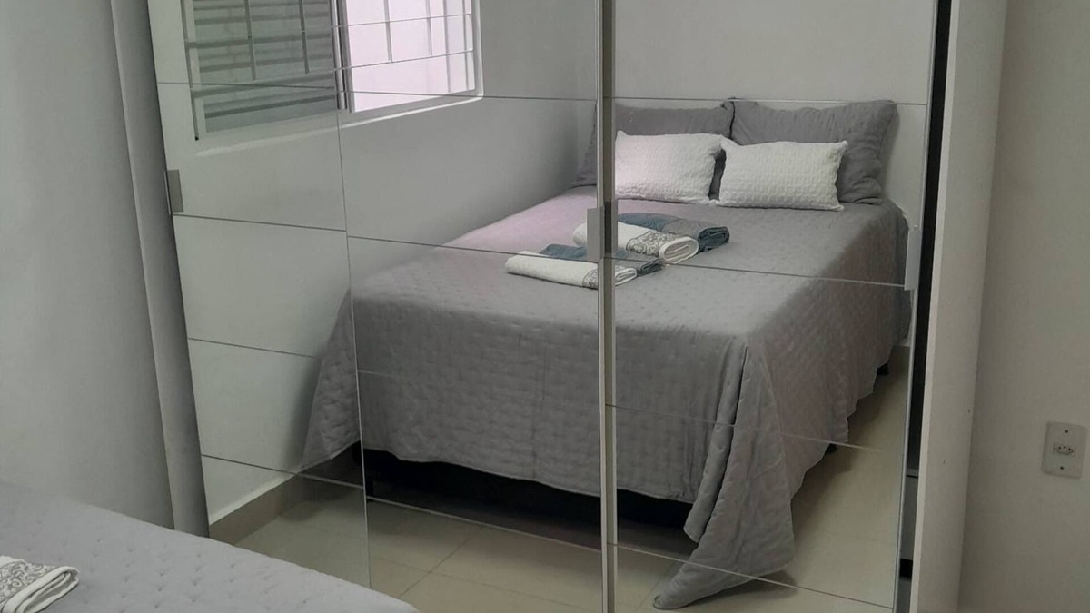 Jardim Comodoro House | Secret Garden Bedroom