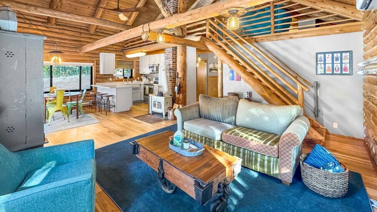 Donnelly Apartment | Secret Lair .