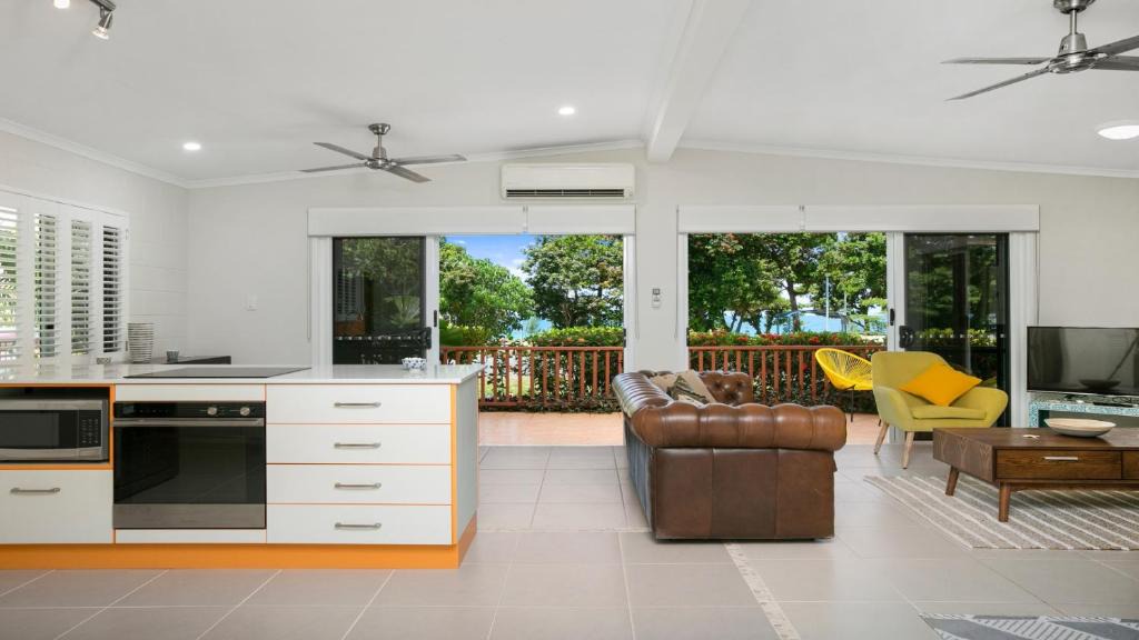 Wongaling Beach House | Secret Mission