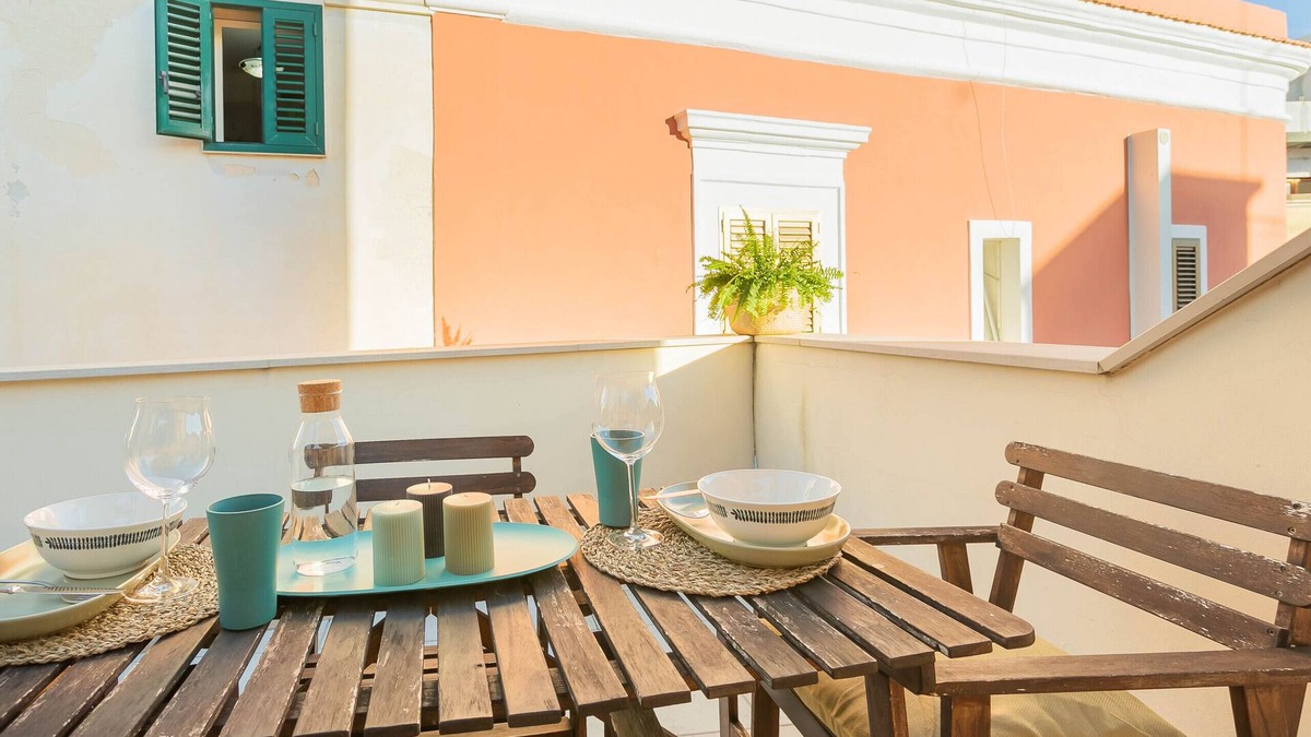 Old Town Apartment | Secret Well by Wonderful Italy