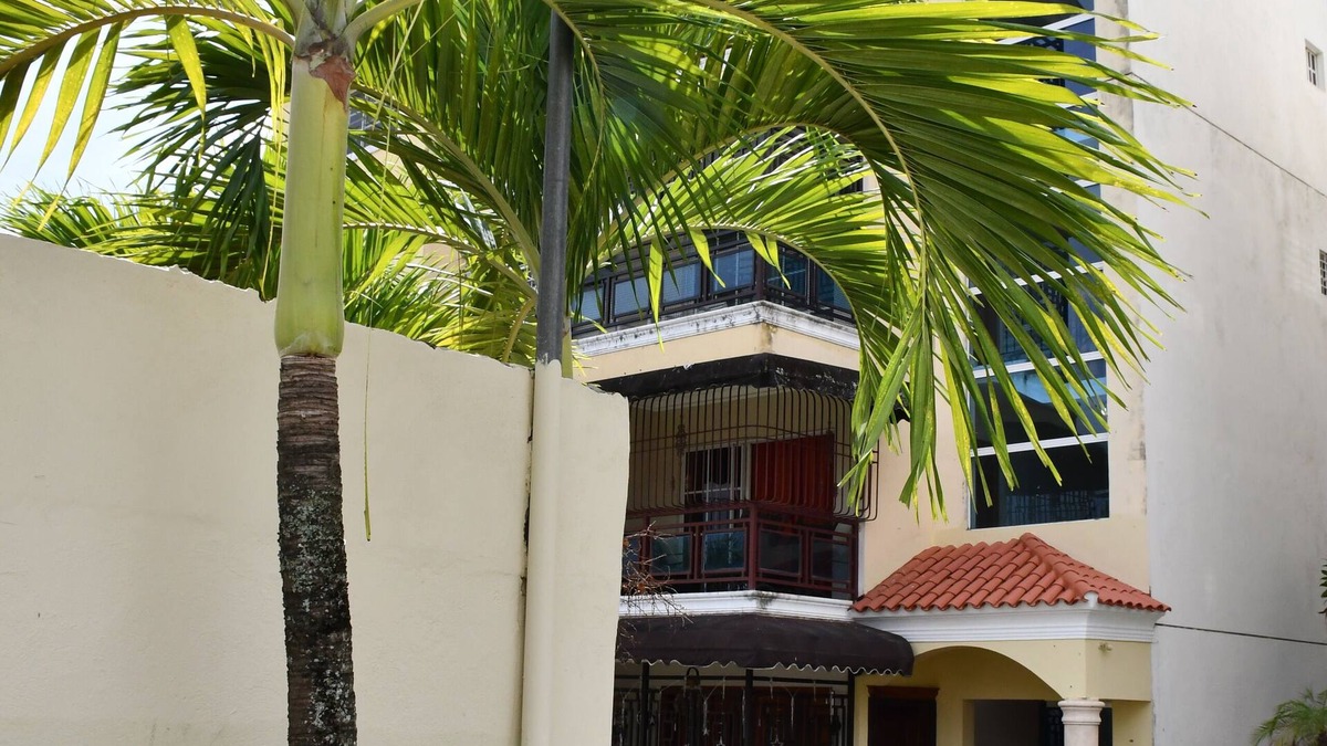 Cotui Condo | Secure Family-Oriented One of a Kind Condo