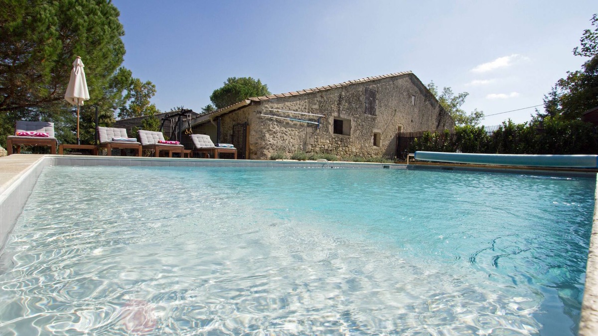 Gontaud Villa | Secure private heated pool, games room, view. Walk to historic town, restaurants