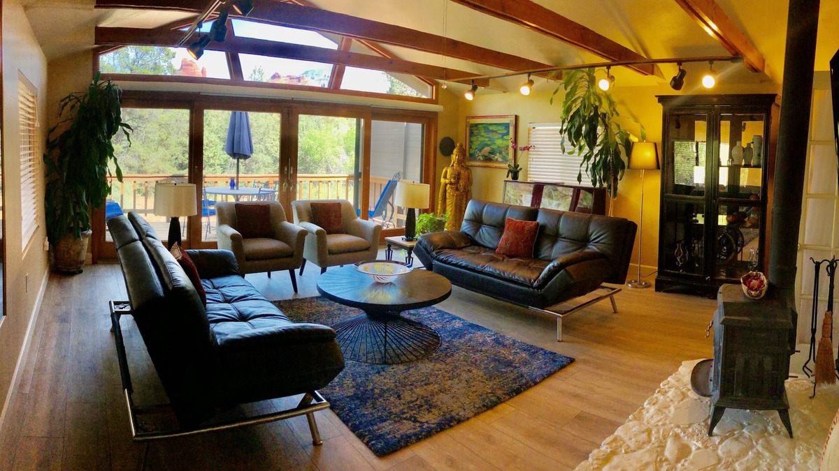 Uptown Sedona House | Sedona Forest Villa LAND & NATURE LOVER'S PARADISE with Hot Tub and Pet Friendly