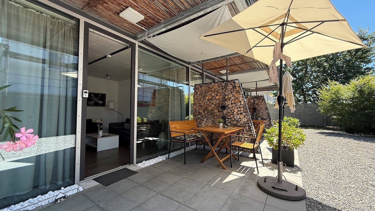 Stetten Apartment | See und Mehr Apartment 1 - Modern apartment with covered terrace by the lake