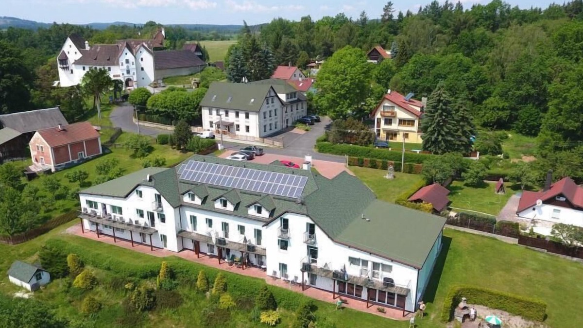 Poustka Hotel | Seeberg