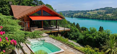 Villages du Lac de Paladru House | SEEBLICK romantic chalet spa lake view