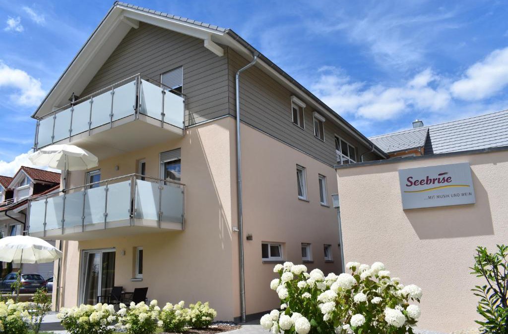 Meersburg Apartment | Seebrise mit Musik und Wein