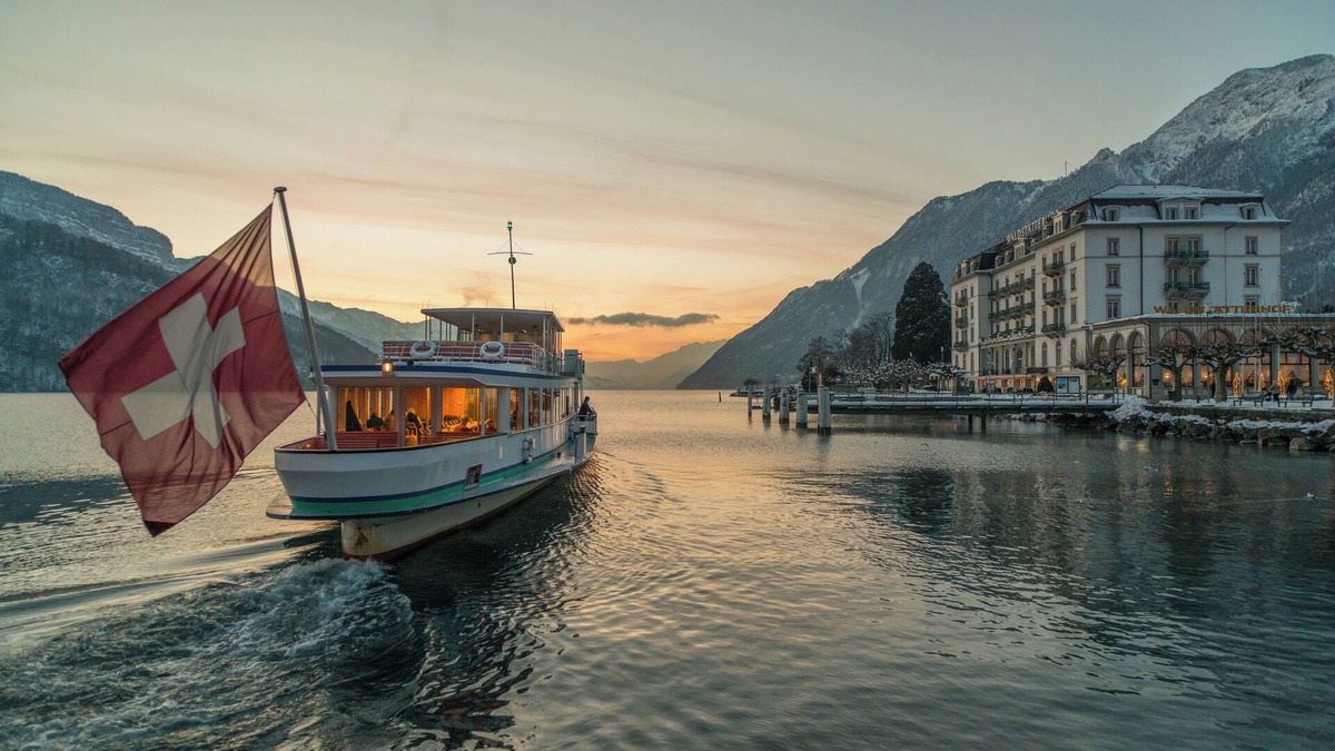 Brunnen Hotel | Seehotel Waldstaetterhof Swiss Quality