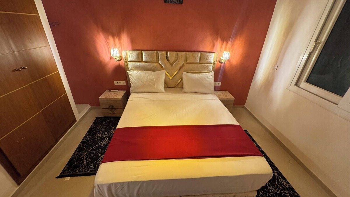 Cite Al Mohammadi Apartment | Seemingly luxurious and tastefully decorated