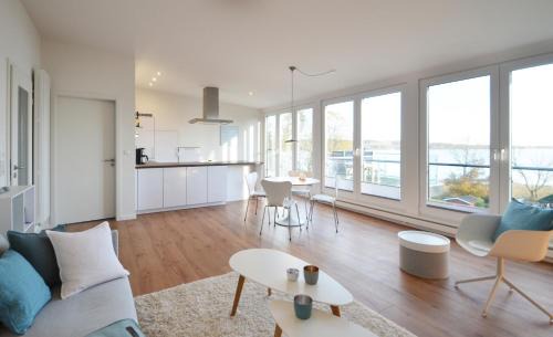 Gross Wittensee Apartment | Seepanorama