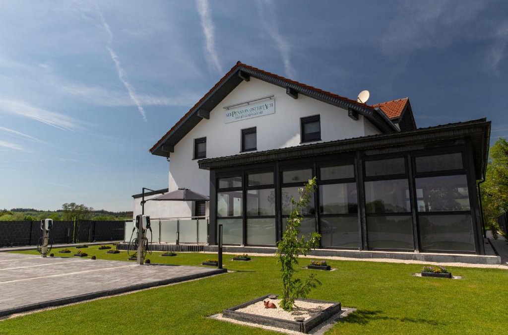 Tittmoning House | SeePension Ostertach - Am Leitgeringer See