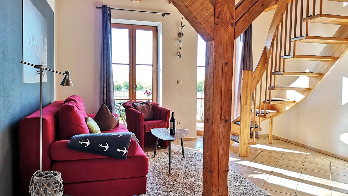 Meschendorf Apartment | Sehr Gemütliche 2-raum-wohnung mit Meerblick