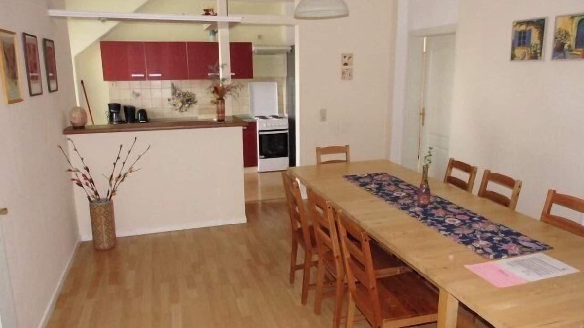 Loebtau Apartment | Sehr schöne 4 Raum Maisonette-Fewo mit 110qm + Balkon + zentral & preiswert - T7