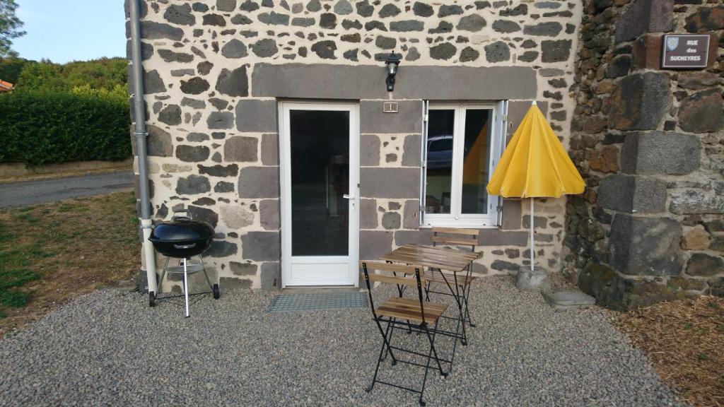 Les Roches House | SEJOUR AU COEUR DES VOLCANS