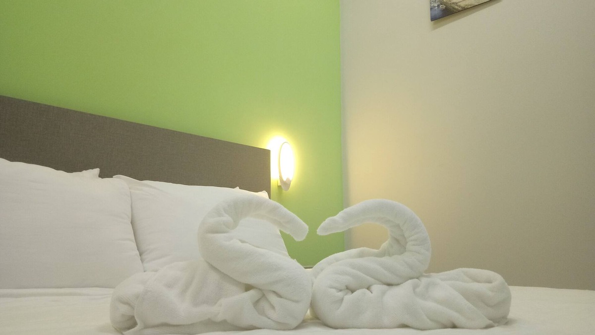 Kota Bharu Apartment | Selesa Homestay 2BR 2Queen-Beds CONDO@CENTRAL K.B.