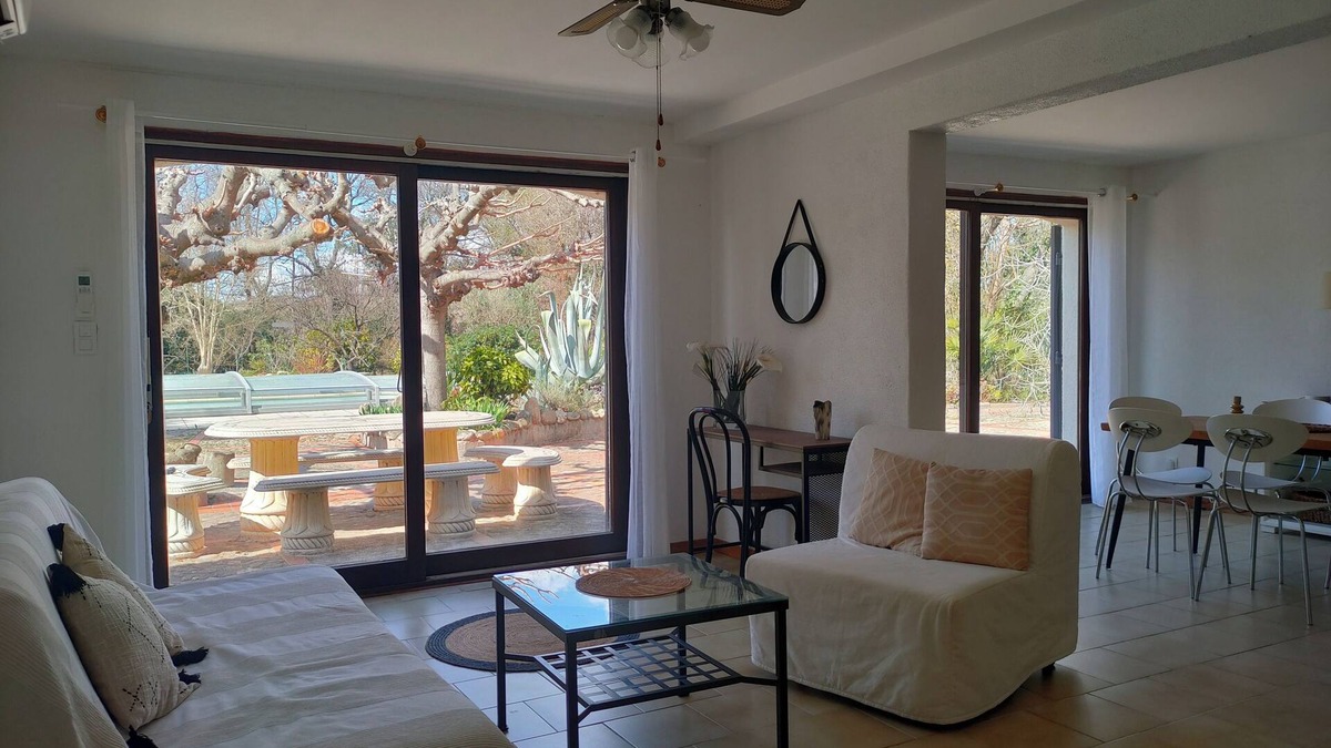 Montesquieu-des-Alberes Apartment | Self-catering 2-bedroom apartment with pool and garden